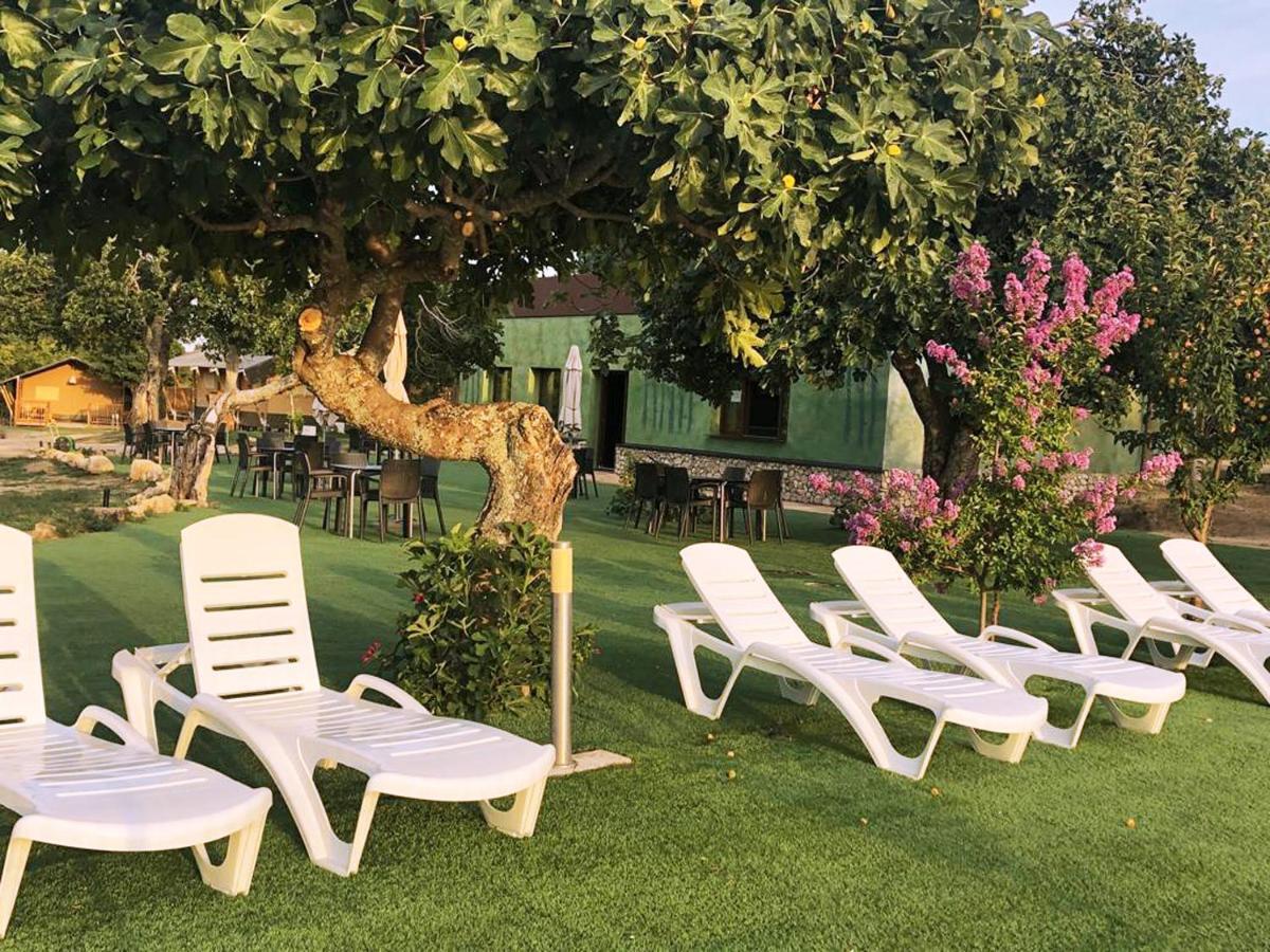 Veragua. Glamping Y Apartamentos Turisticos Villanueva De La Vera Luaran gambar